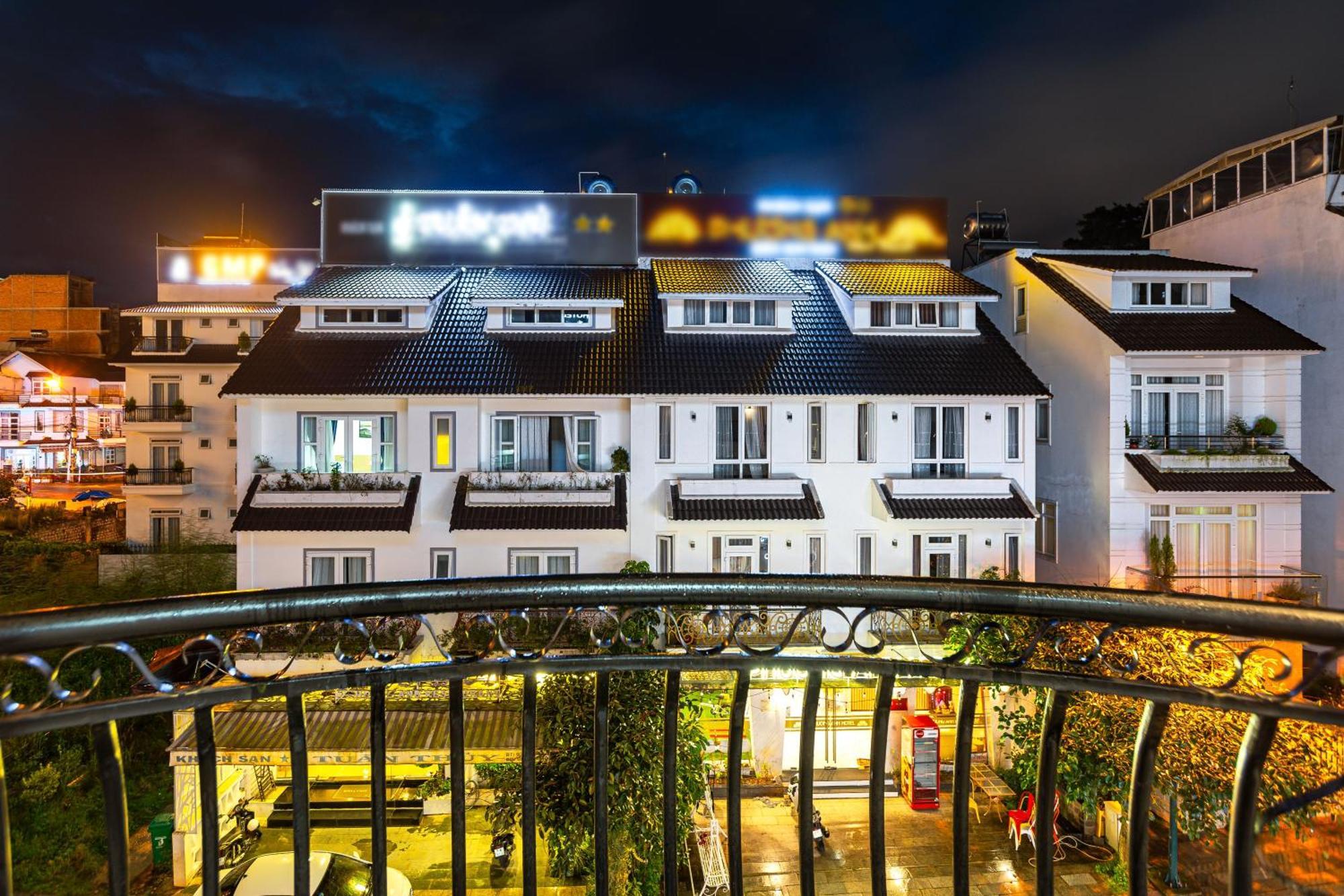 Dalat Wind Hotel エクステリア 写真